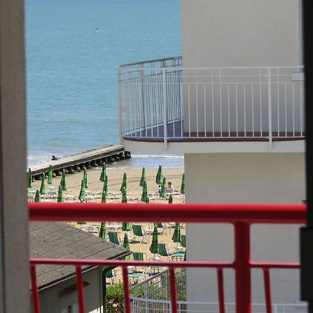 Hotel Atene Lido di Jesolo Exterior photo